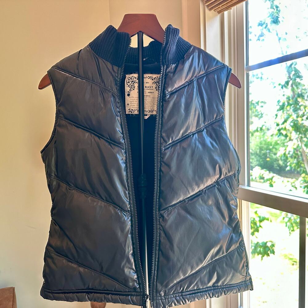 Vintage Y2K Old Navy Puffer Vest Black Shiny Fleece Lined SF NY Tag
